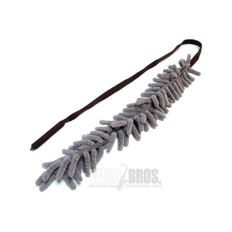 Umphrey_Fluffy_Cleaning_Swab_for_Sax_Neck，_Gray_01