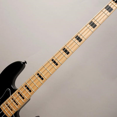 Urbanite_Series_Beta_J4_EX_(Black_Block_Inlay)_05