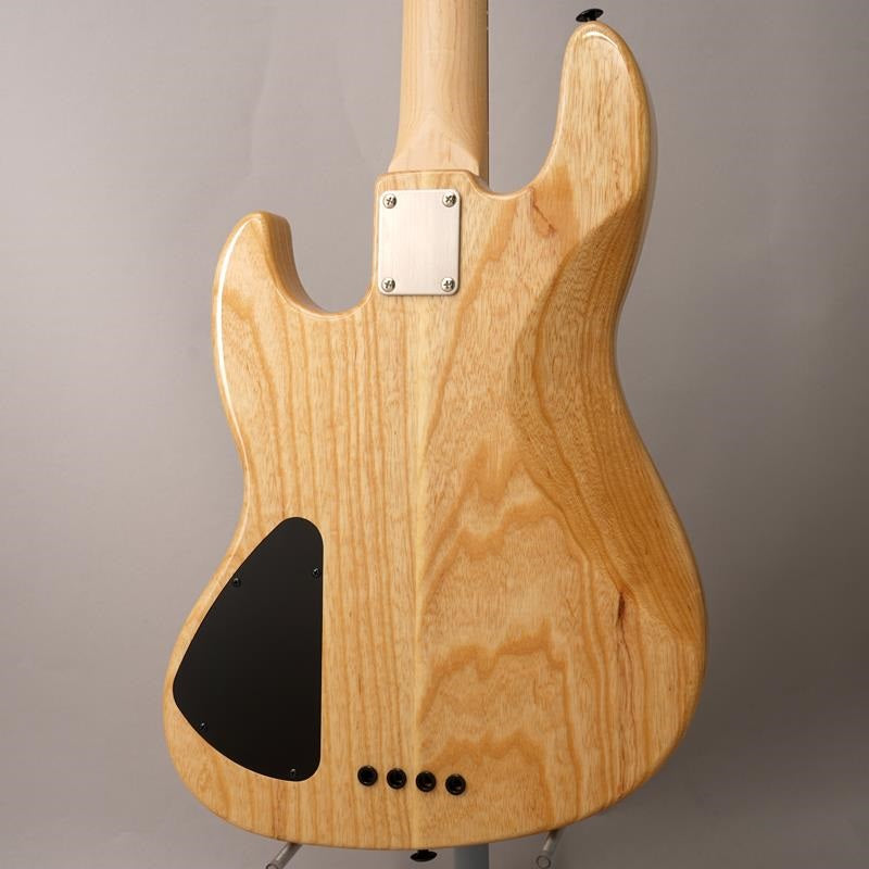 Urbanite_Series_Beta_J4_SV_(Flame_Walnut_Top)_03