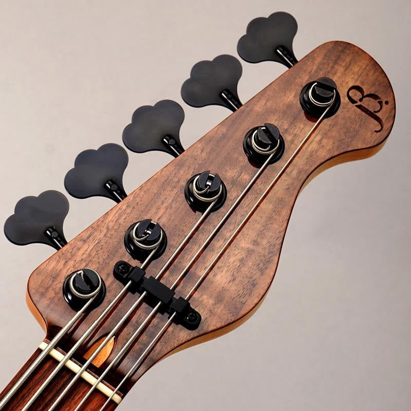 Urbanite_Series_Beta_J5_XL_SV_(Flame_Walnut_Top)_07