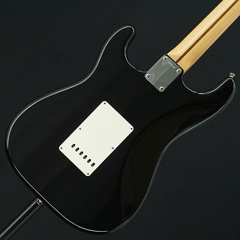 Used_1957_Stratocaster_NOS_(Black)_[SN_R_75116]_02