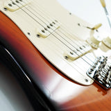 Used_1958_Stratocaster_Birds_Eye_Neck_3-Tone_Sunburst_[SN__CN401889]_09