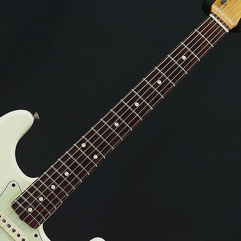 Used_1960_Fender_Stratocaster_Relic_(Olympic_White)_[SN_R35126]_05