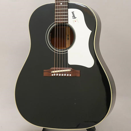 Used_1960s_J-45_ADJ_Ebony_'16_Gibson_01