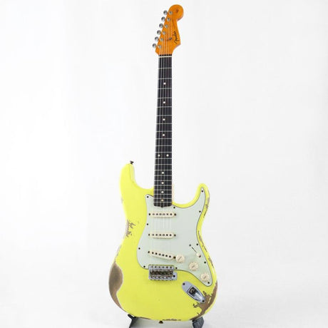 Used_1961_Fender_Stratocaster_Heavy_Relic_2022_(Graffiti_Yellow)_[SN_R122177]_02