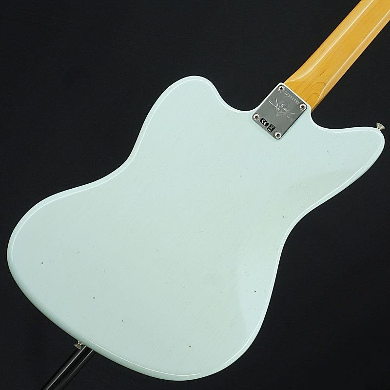 Used_1962_Fender_Jazzmaster_Journeyman_Relic_(Sonic_Blue)_[SN_CZ534431]_02