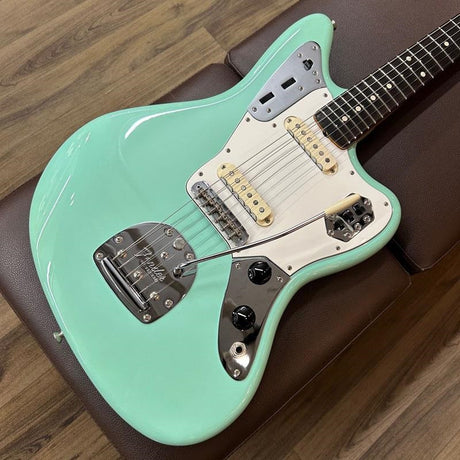 Used_1962_Jaguar_NOS_(Surf_Green)_[SN_R68837]_Fender_09