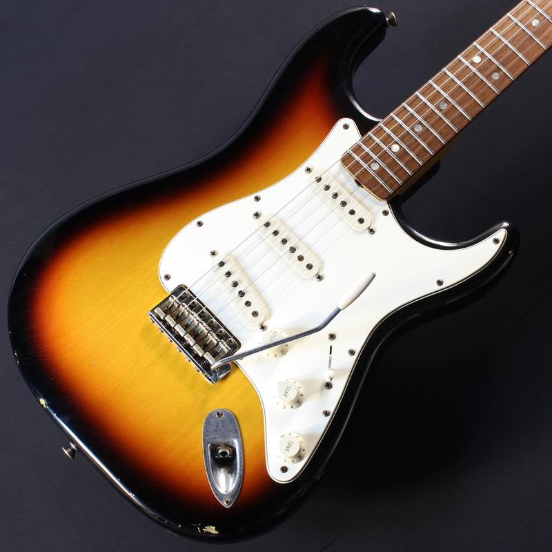 Used_1965_Stratocaster_Relic_(3-Color_Sunburst)_#R33792_03