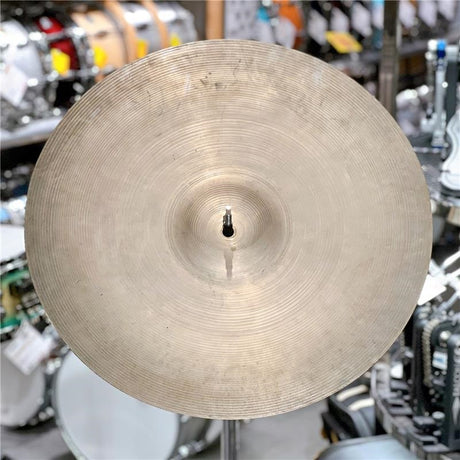 Used_1970s_Zildjian_Crash_18_[1835g]_04
