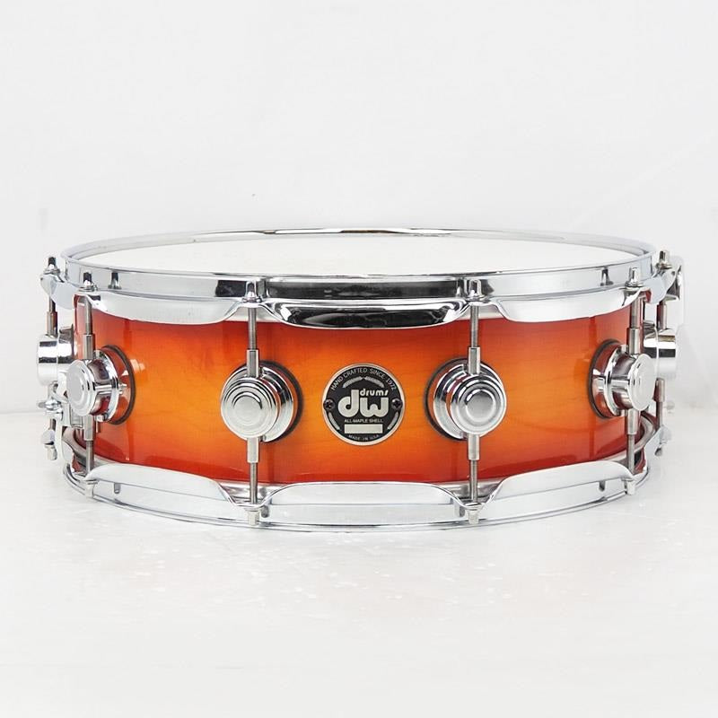 Used_1998's_Collector's_Maple_Snare_Drum_14x5_01
