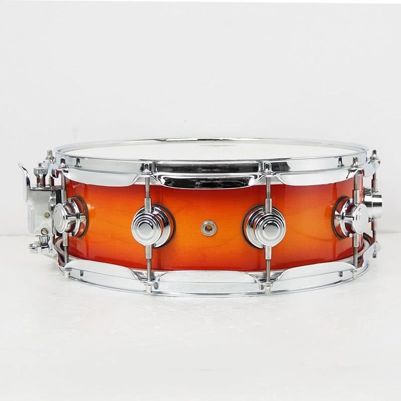 Used_1998's_Collector's_Maple_Snare_Drum_14x5_02