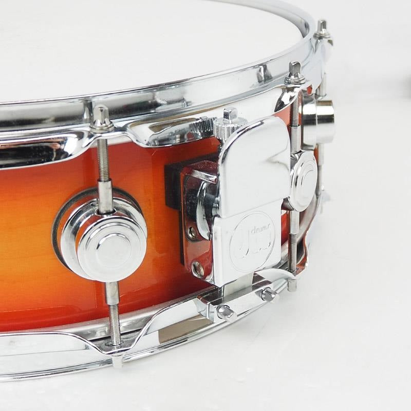 Used_1998's_Collector's_Maple_Snare_Drum_14x5_06