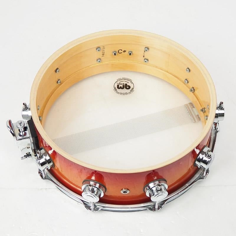 Used_1998's_Collector's_Maple_Snare_Drum_14x5_09