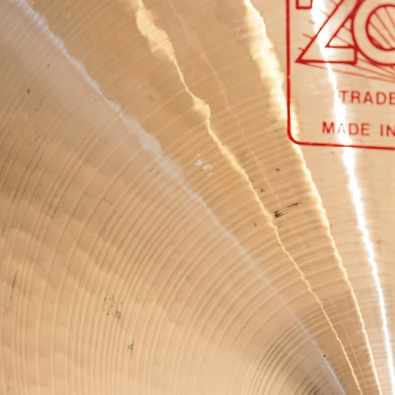 Used_2002_Medium_18__[1550g]_03