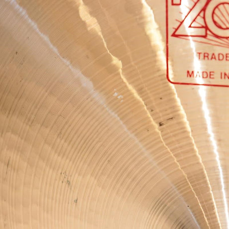 Used_2002_Medium_18__[1550g]_03