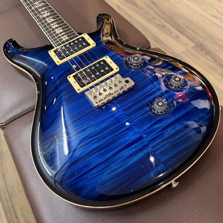 Used_25th_Anniversary_Custom24_10-Top_Guitar_(Sapphire_Smoke_Burst)_[SN_164278]_Paul_Reed_Smith_09