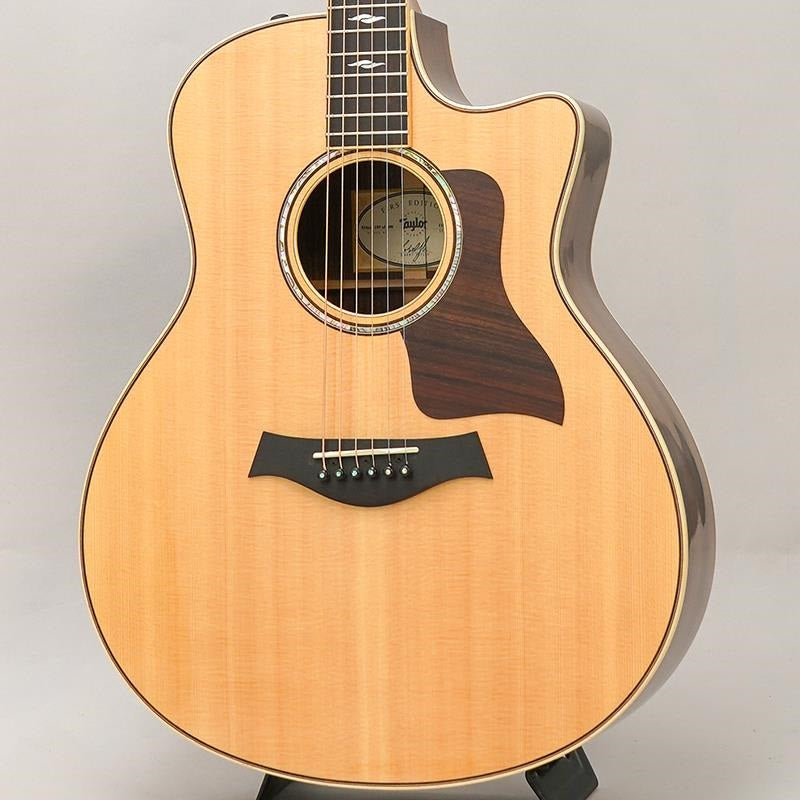 Used_816ce_ES2_First_Edition_'14_Taylor_01