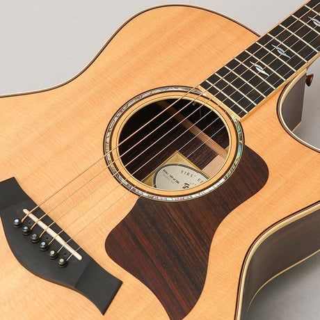 Used_816ce_ES2_First_Edition_'14_Taylor_08