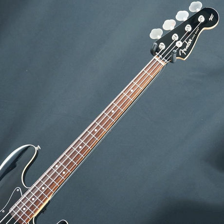 Used_AJB_Aerodyne_Jazz_Bass_(Black)_05