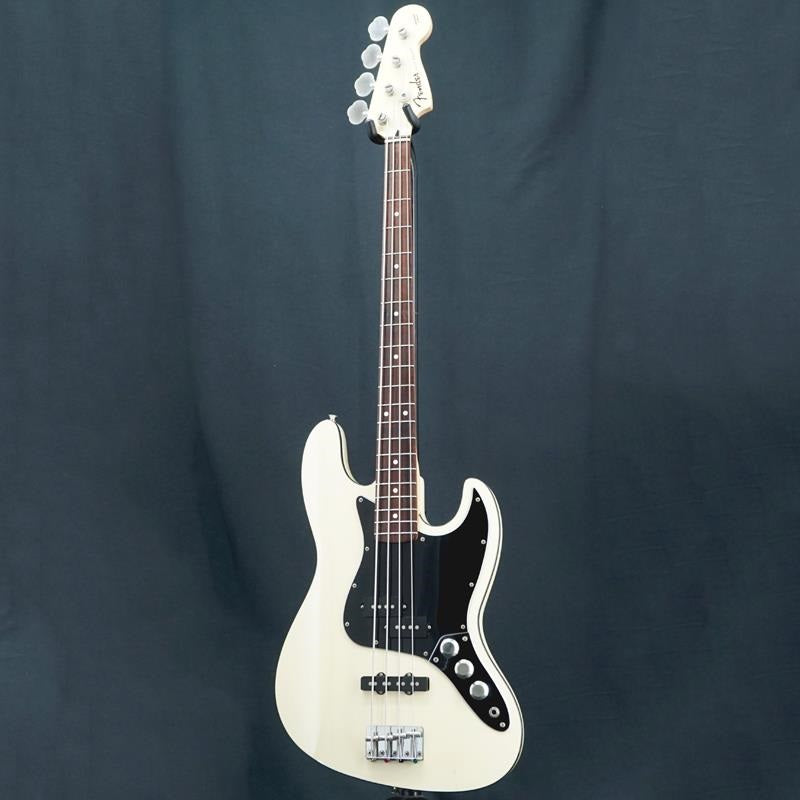 Used_AJB_Aerodyne_Jazz_Bass_(VWH)_03
