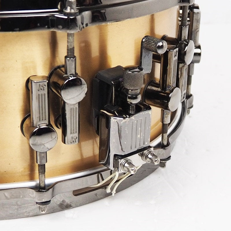 Used_AS-1406BRB_[Artist_Series_Snare_Drum___Bronze_14__x_6____Includes_dedicated_trunk_case]_05