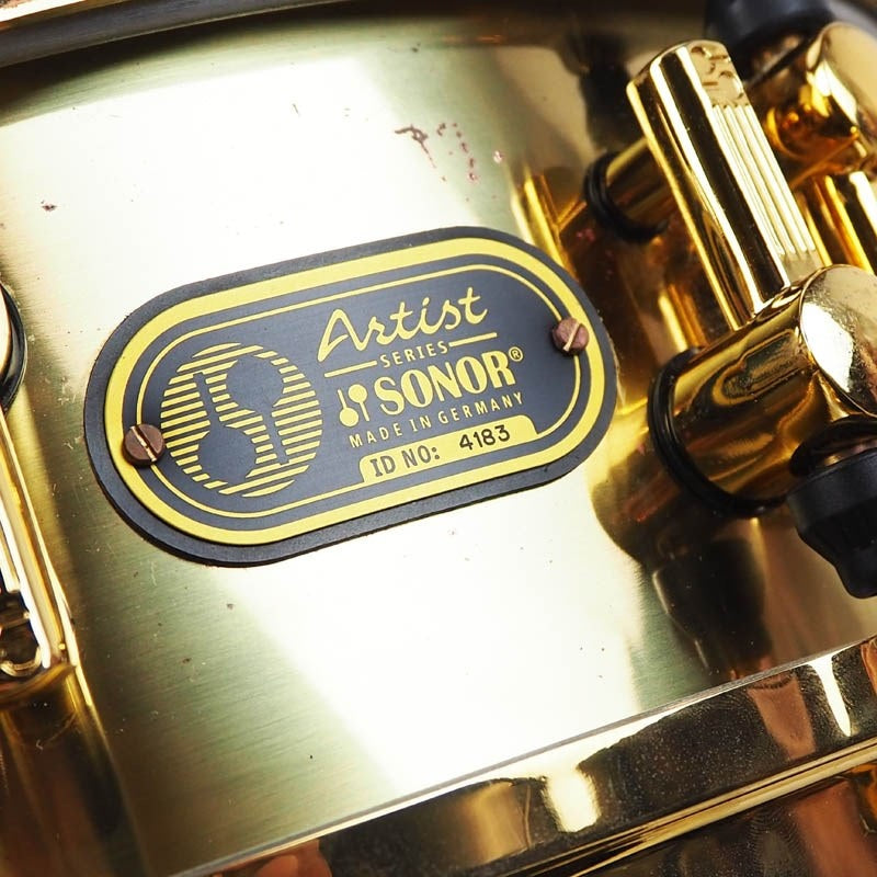 Used_AS07-1405BG_[Artist_Series_Brass_Gold_Includes_dedicated_trunk_case]_03