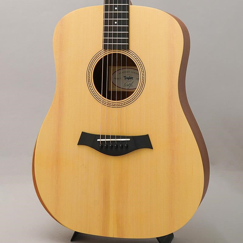Used_Academy_10_Taylor_01