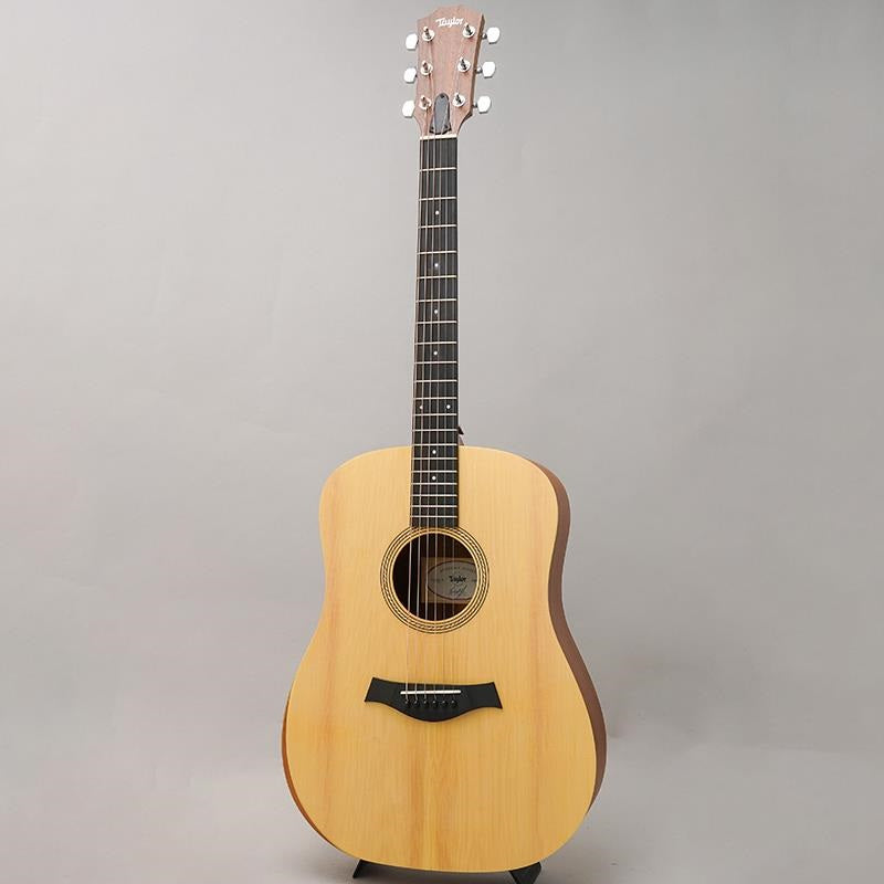 Used_Academy_10_Taylor_03