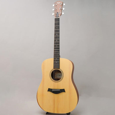 Used_Academy_10_Taylor_03