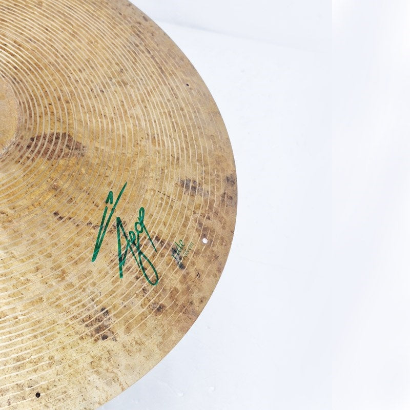 Used_Agop_Signature_Ride_22_[8_rivet_holes_2130g]_06