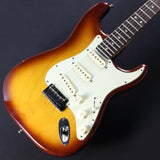 Used_American_Deluxe_Stratocaster_Ash_(Tobacco_Sunburst_Rosewood)_03