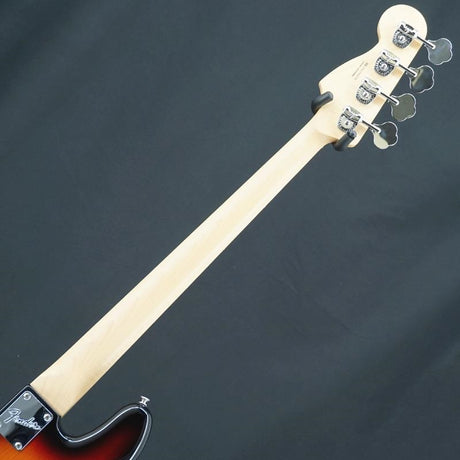 Used_American_Performer_Jazz_Bass_(3-Color_Sunburst)_06