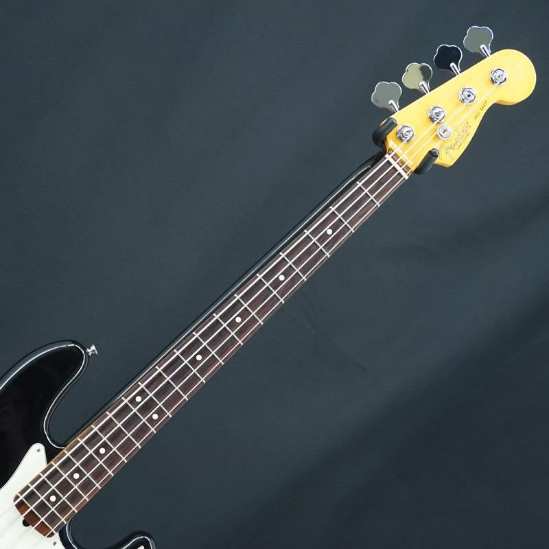 Used_American_Professional_II_Jazz_Bass_(Black_Rosewood)_05