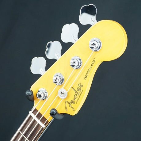 Used_American_Professional_II_Precision_Bass_(Olympic_White_Rosewood)_07