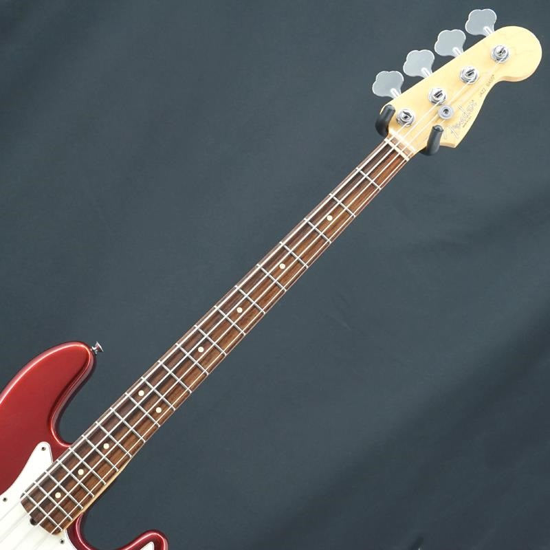 Used_American_Standard_Jazz_Bass_(Candy_Cola)_05