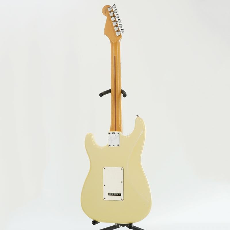 Used_American_Standard_Stratocaster_(Olympic_White_M)_1998_[SN__N8352864]_04