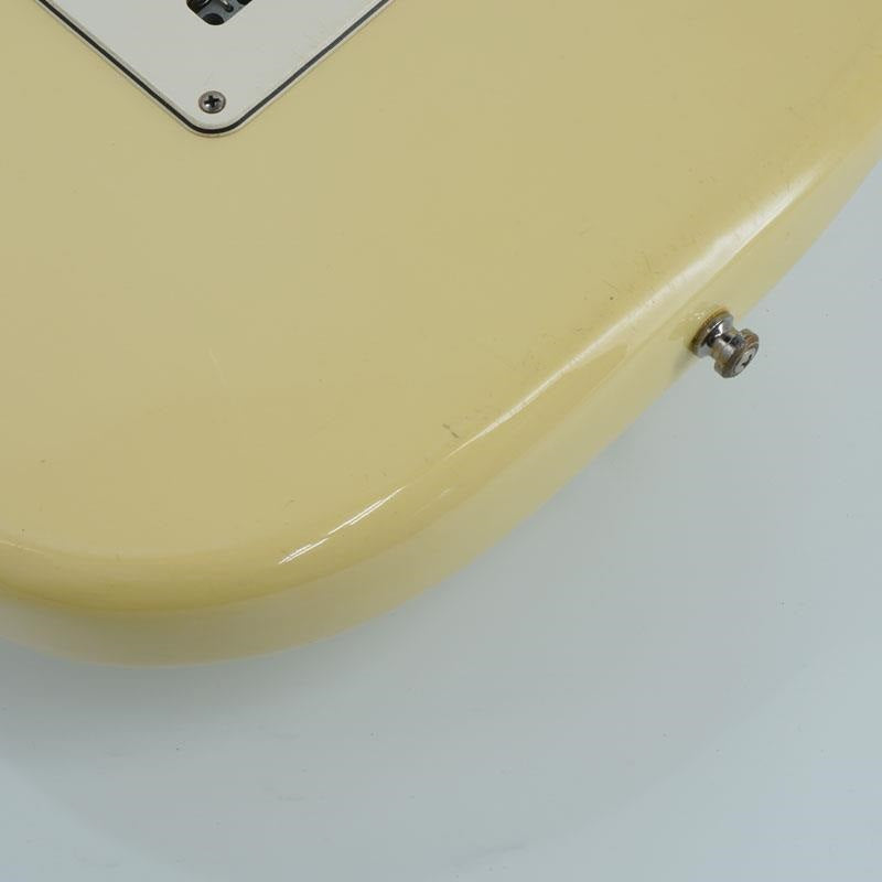 Used_American_Standard_Stratocaster_(Olympic_White_M)_1998_[SN__N8352864]_11