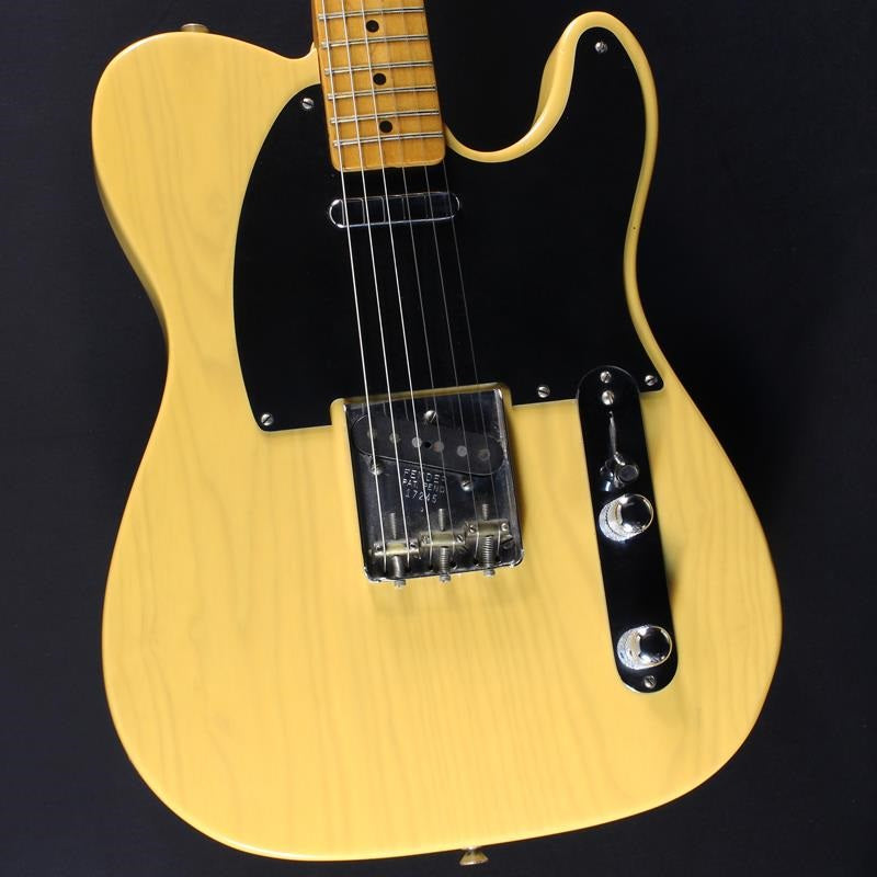 Used_American_Vintage_'52_Telecaster_(Butterscotch_Blonde)_01