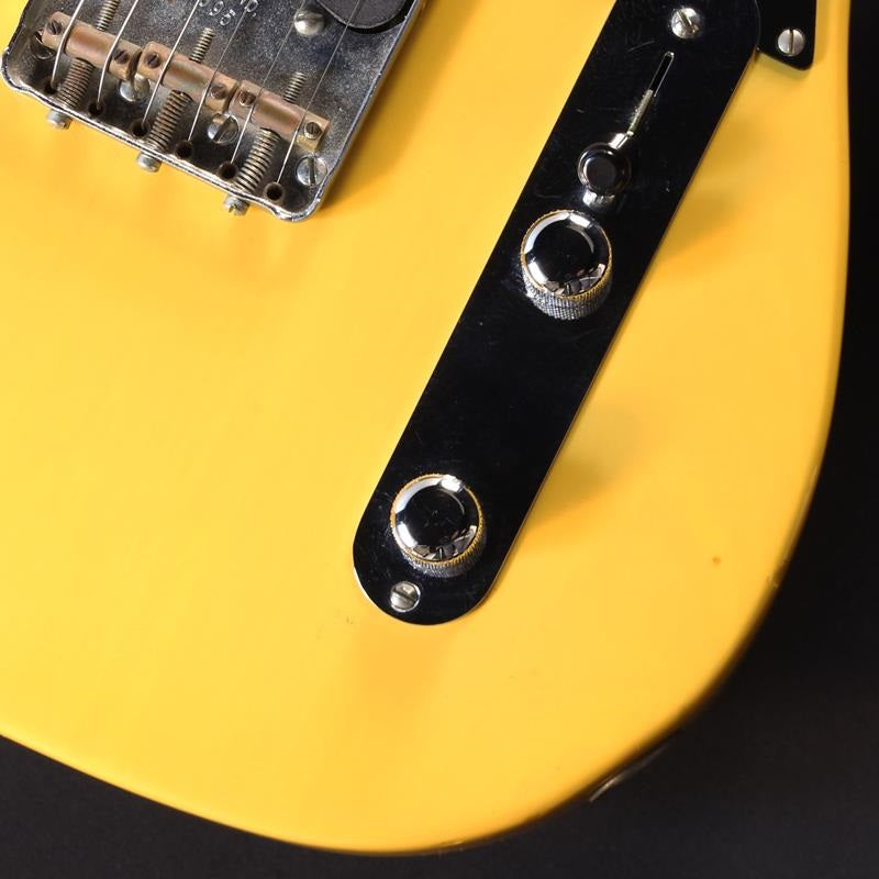 Used_American_Vintage_'52_Telecaster_(Butterscotch_Blonde)_07