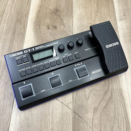 Used_BOSS_GT-1_multi-effects_pedal_[Serial_Number_F5R4118]_with_box，_instruction_manual，_and_original_adapter__01