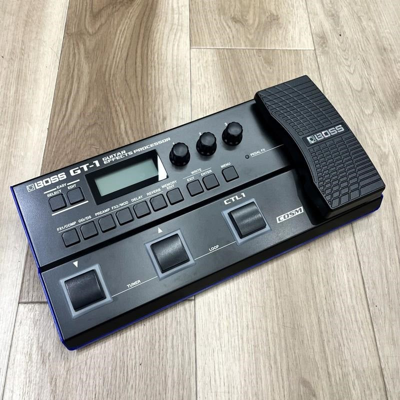 Used_BOSS_GT-1_multi-effects_pedal_[Serial_Number_H6S8416]_with_box_and_instruction_manual_01