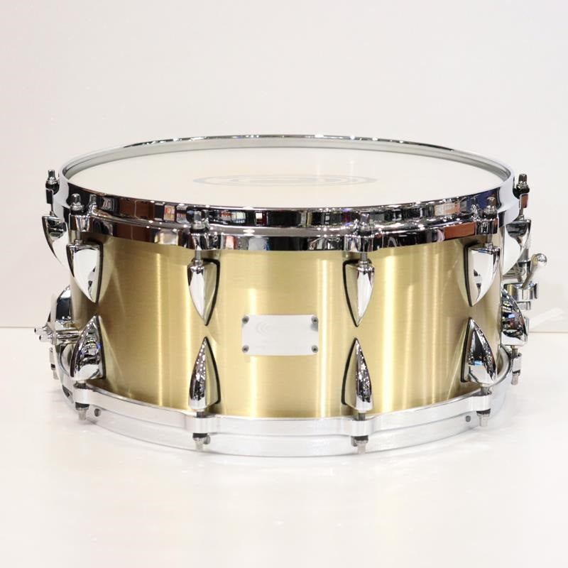 Used_Bell_Brass_14__x_6_5__Snare_Drum_[Includes_Snare_Bag]_01