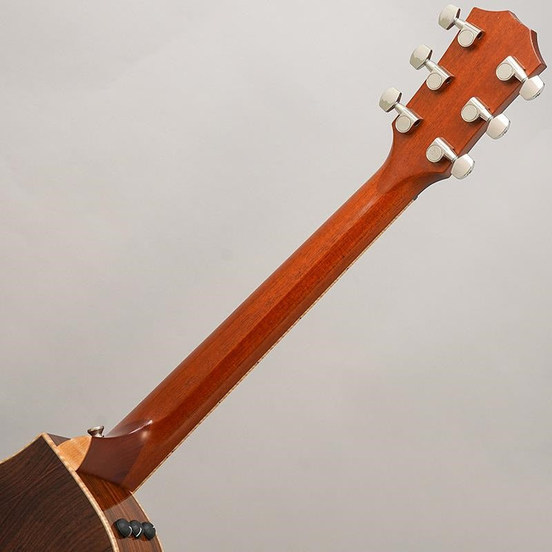 Used_CTM_GCce_Adirondack_Spruce___Indian_Rosewood_Taylor_08