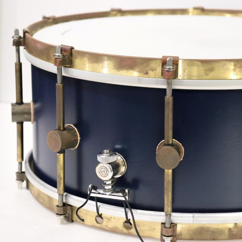 Used_Chandler_Blue_Club_14__x_6_5__with_Brass_Hoops_04