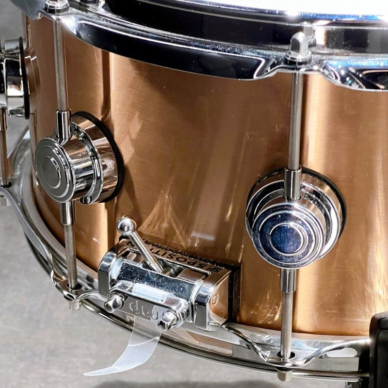 Used_Collector's_Brushed_Bronze_Snare_Drum，_14__x_6_5__(DRVZ6514SVC)_03