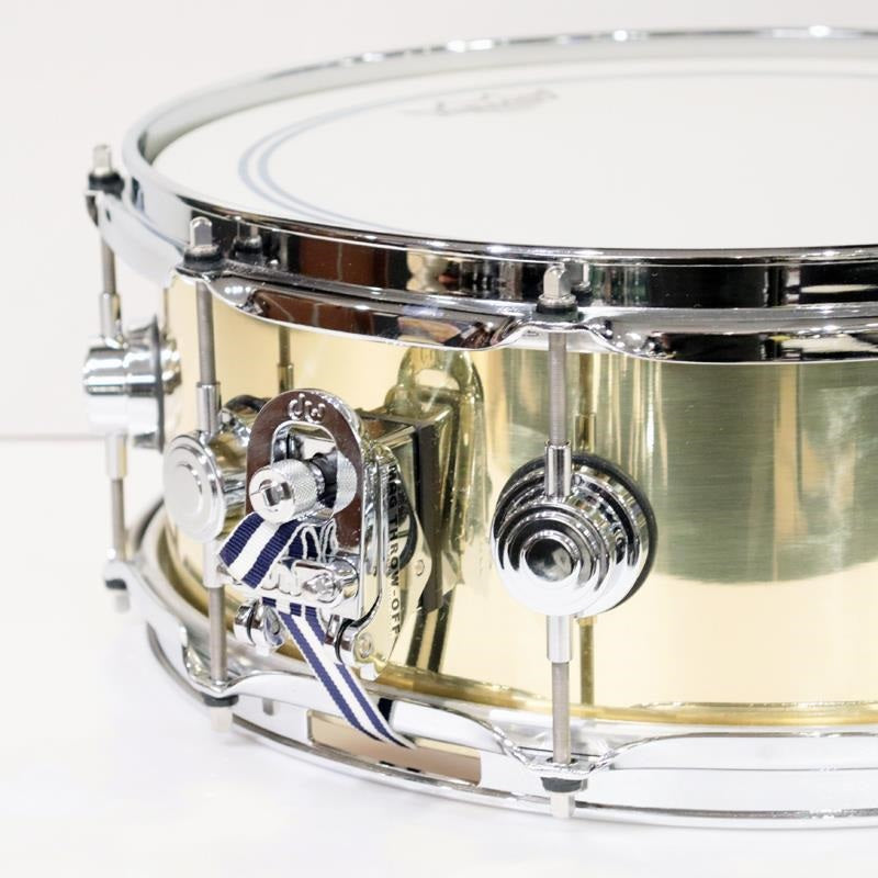 Used_Collector's_Series_Polished_Brass_Snare_Drum，_14__x_5_5_，_DRVN5514SPC_(Includes_Semi-Hard_Case)_03