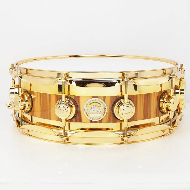 Used_Collectors_Specialty_EDGE_14x5_Snare_[Exotic_African_Chechen，_Gold_Hardware，_SKB_Hard_Case_Included]_01