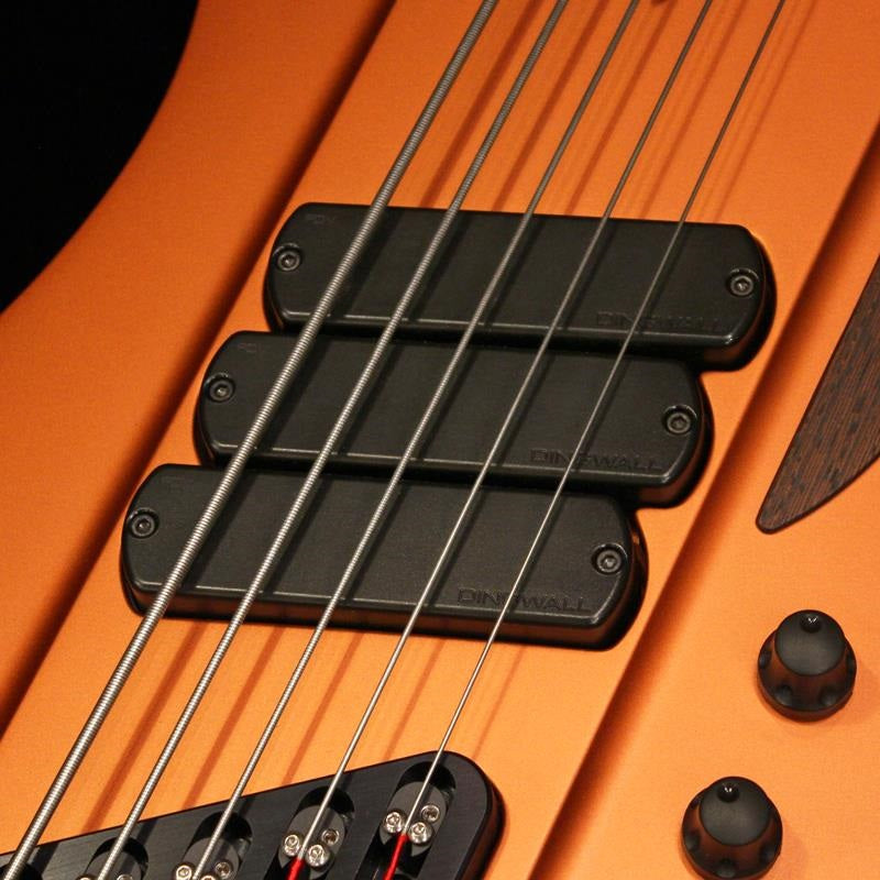 Used_D-Roc_Custom_5_(Satin_Blaze)_03