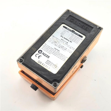 Used_DS-2_Turbo_Distortion_pedal_with_some_crackling_03