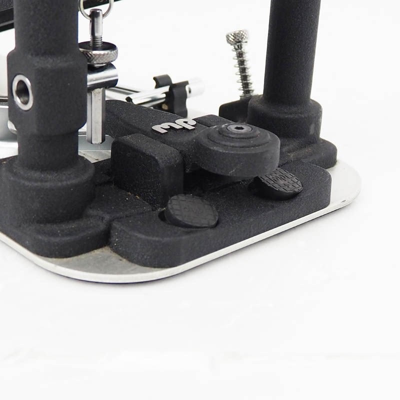 Used_DW9000XF_[9000_Series___Extended_Footboard_Single_Bass_Drum_Pedals___Soft_Case_Included]_06